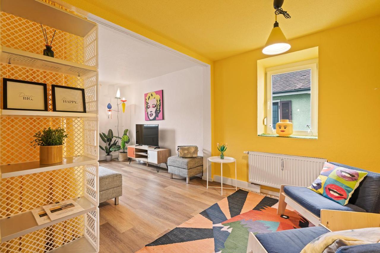 Farbenfrohe Altbauwohnung, Top Ausstattung FDH Buitenkant foto